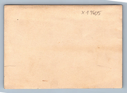 Pohlednice MUŽ V UNIFORMĚ VOJÁK (x19605)