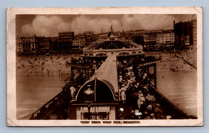Pohlednice VIEW FROM WEST PIER, BRIGHTON (x19959)