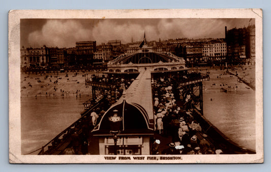 Pohlednice VIEW FROM WEST PIER, BRIGHTON (x19959)