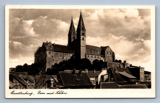 Pohlednice DOM UND SCHLOSS (x20122)