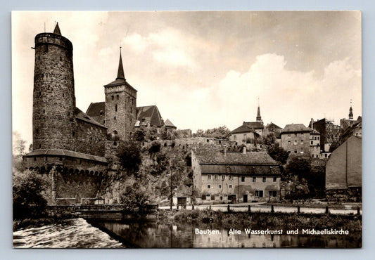 Pohlednice Bautzen. Alte Wasserkunst und Michaeliskirche (P324)