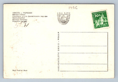 Pohlednice TEREZÍN - Národní hřbitov (P496)