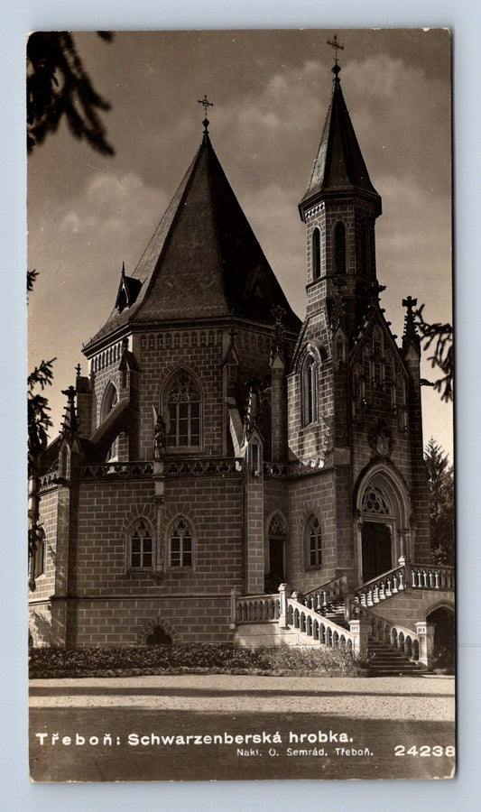 Pohlednice Třeboň - Schwarzenberská hrobka (P848)