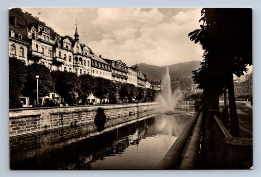 Pohlednice KARLOVY VARY - Třída Dukelských hrdinů (P904)