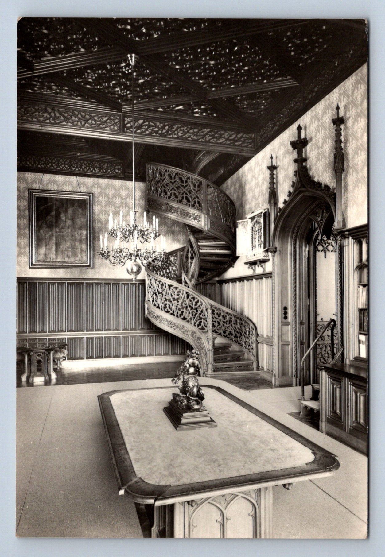 Postcard LEDNICE - STATE CASTLE (X23310)