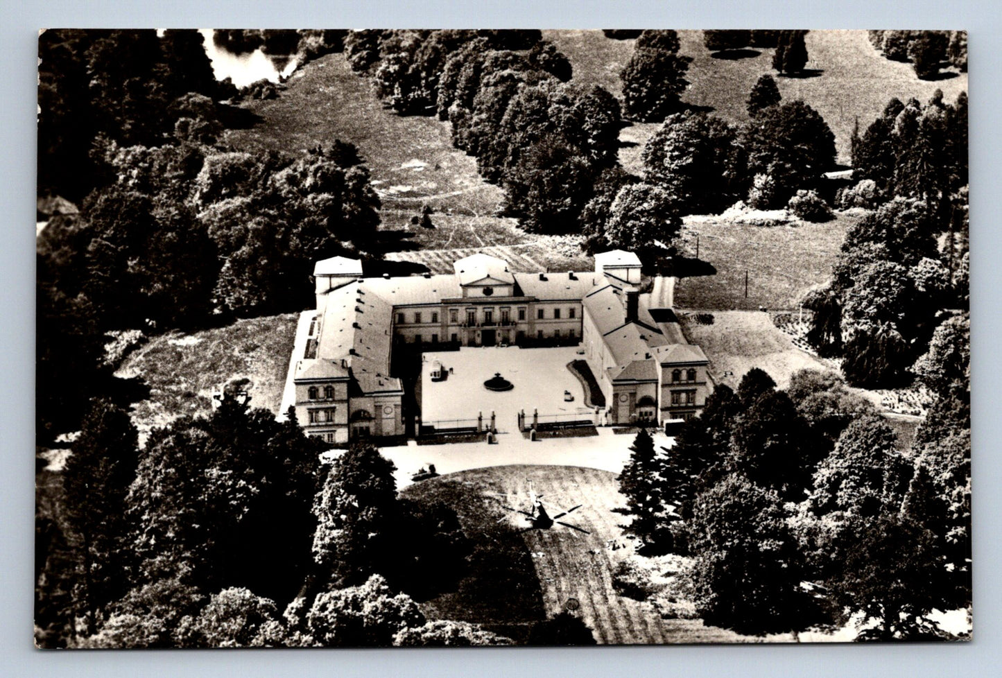 Postcard KYNŽVART SPA - CASTLE (X23314)