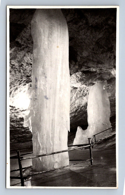 Postcard DOBŠINSKÁ ŁADOVÁ CAVE (X23365)