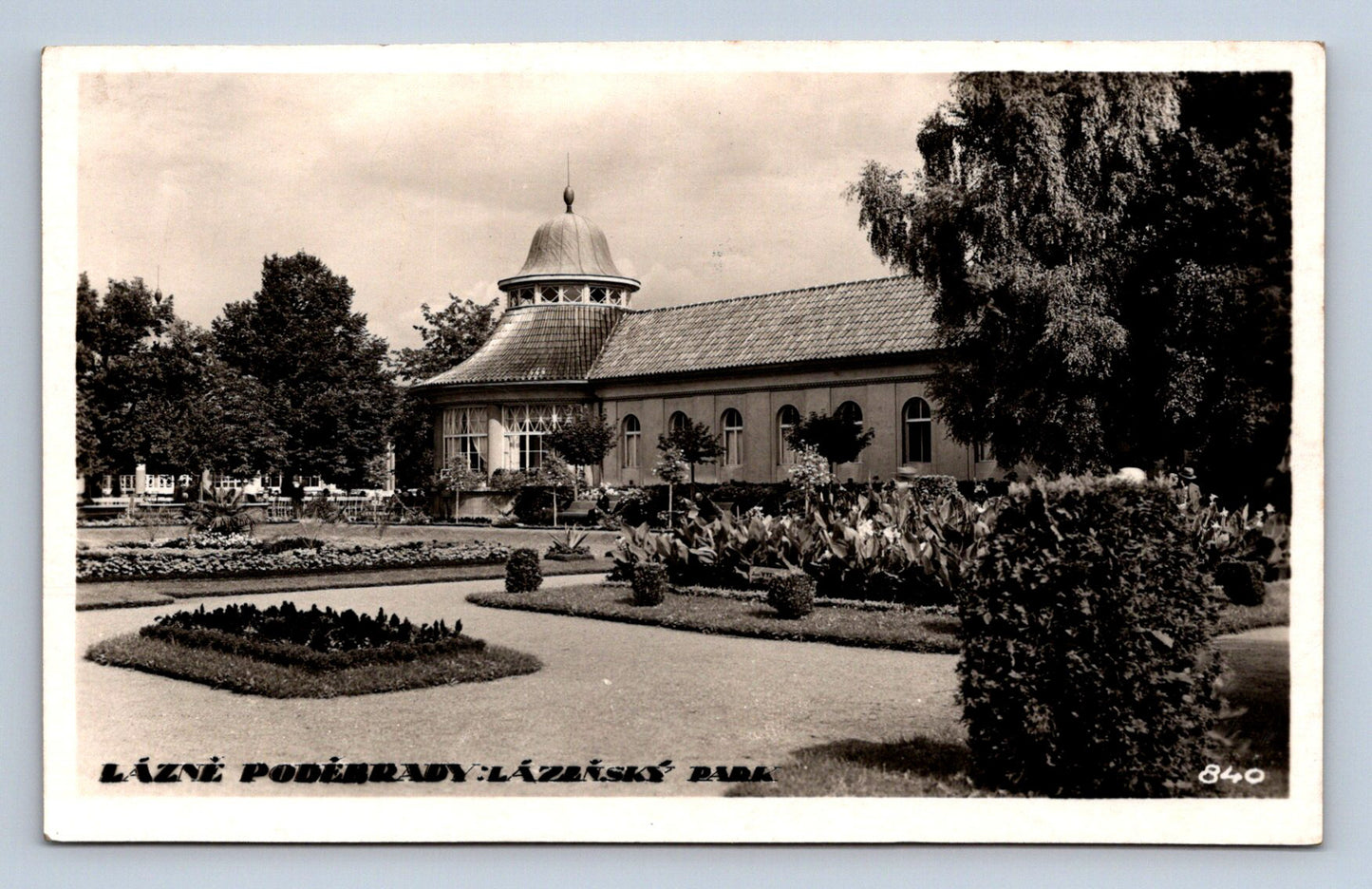 Postcard LÁZNĚ PODĚBRADY: SPA PARK (X23441)