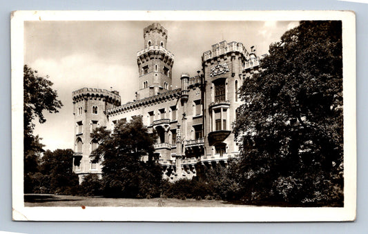Postcard HLUBOKA NAD VLTAVOU CASTLE (X23481)