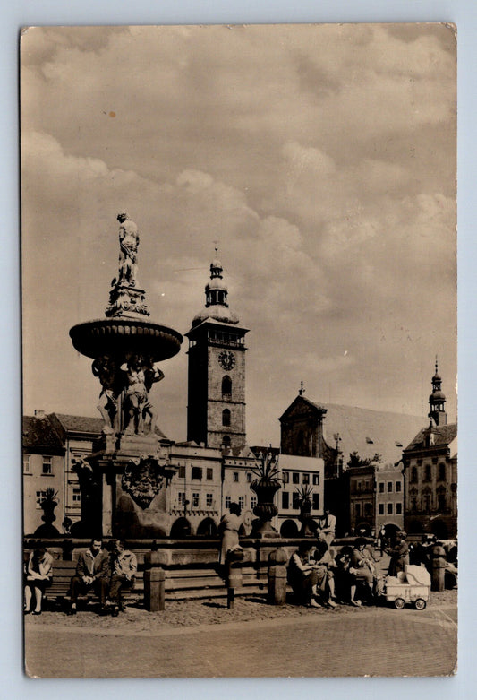 Postcard ČESKÉ BUDĚJOVICE - ŽIŽKOV SQUARE (X23484)