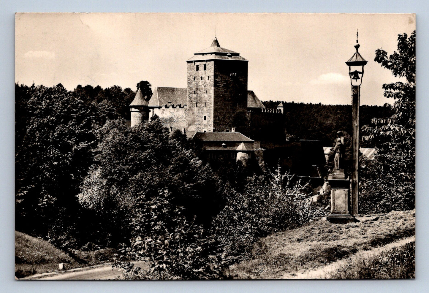 Postcard BOHEMIAN PARADISE - KOST STATE CASTLE (X23507)