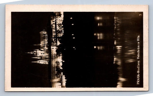 Postcard PRAGUE - HRADČANY. ST. VITUS CATHOLIC (X23521)