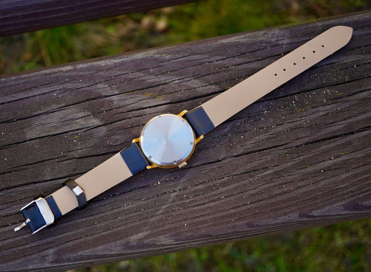 Pánské náramkové hodinky Prim 17 jewels 32 mm (SE112)