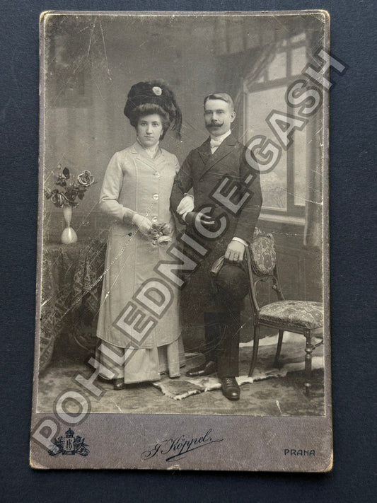 Stará fotografie Praha ateliér Jos Köppel pár (BM26979)