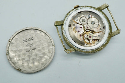 Hodinky DOXA Anti-Magnetique (SE135)
