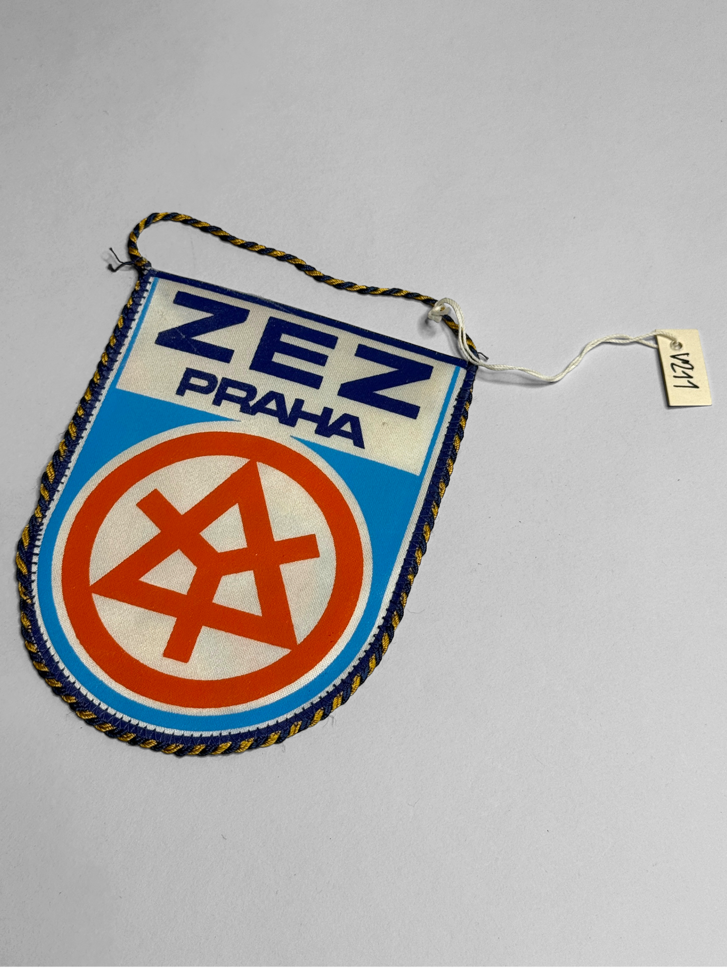 Vlaječka ZEZ Praha Závody Elektrotepelných Zařízení (V211)