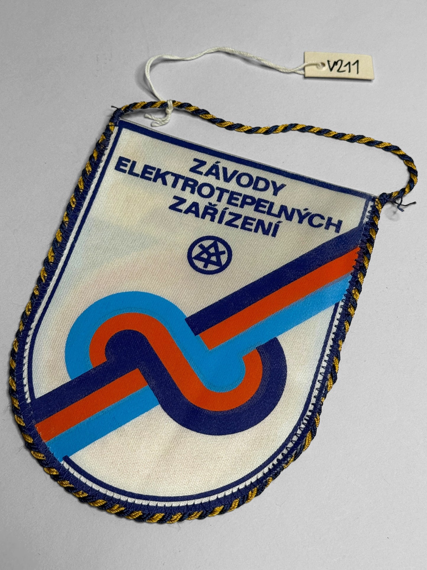 Vlaječka ZEZ Praha Závody Elektrotepelných Zařízení (V211)