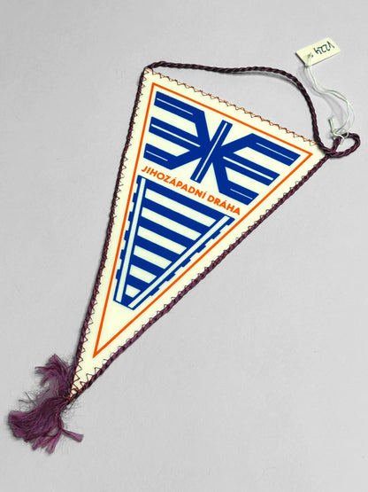 Vlaječka Jihozápadní dráha 85 let vlaky (V224)