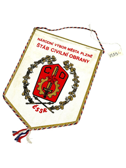 Vlaječka Národní výbor města Plzně štáb Civilní obrany (V253)