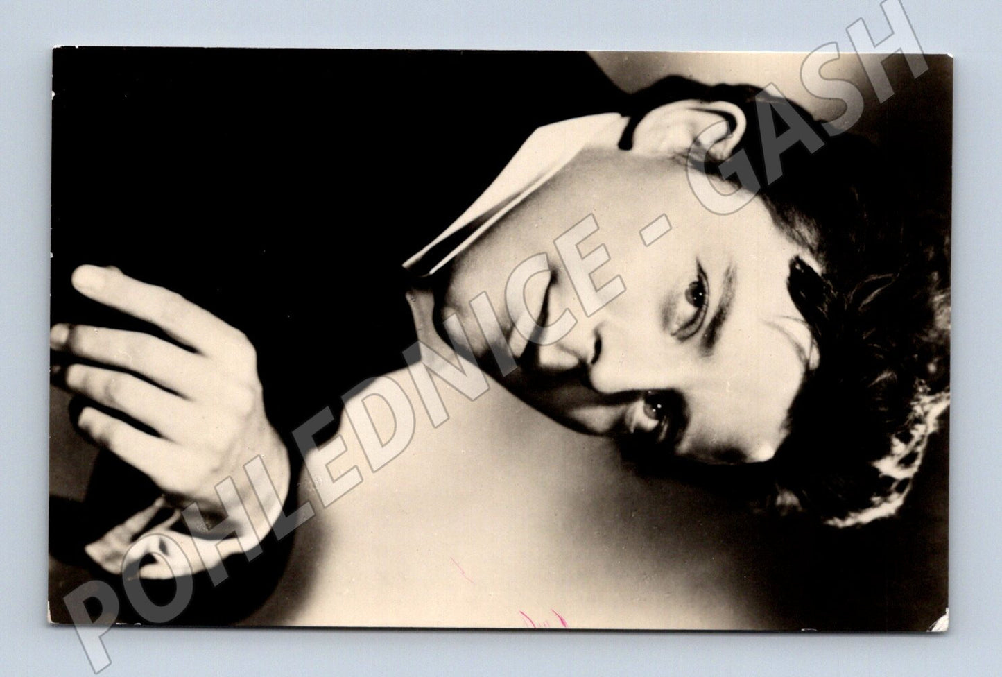 fotografie Praha Gérard Philipe ve filmu Červený a černý (BM25412)