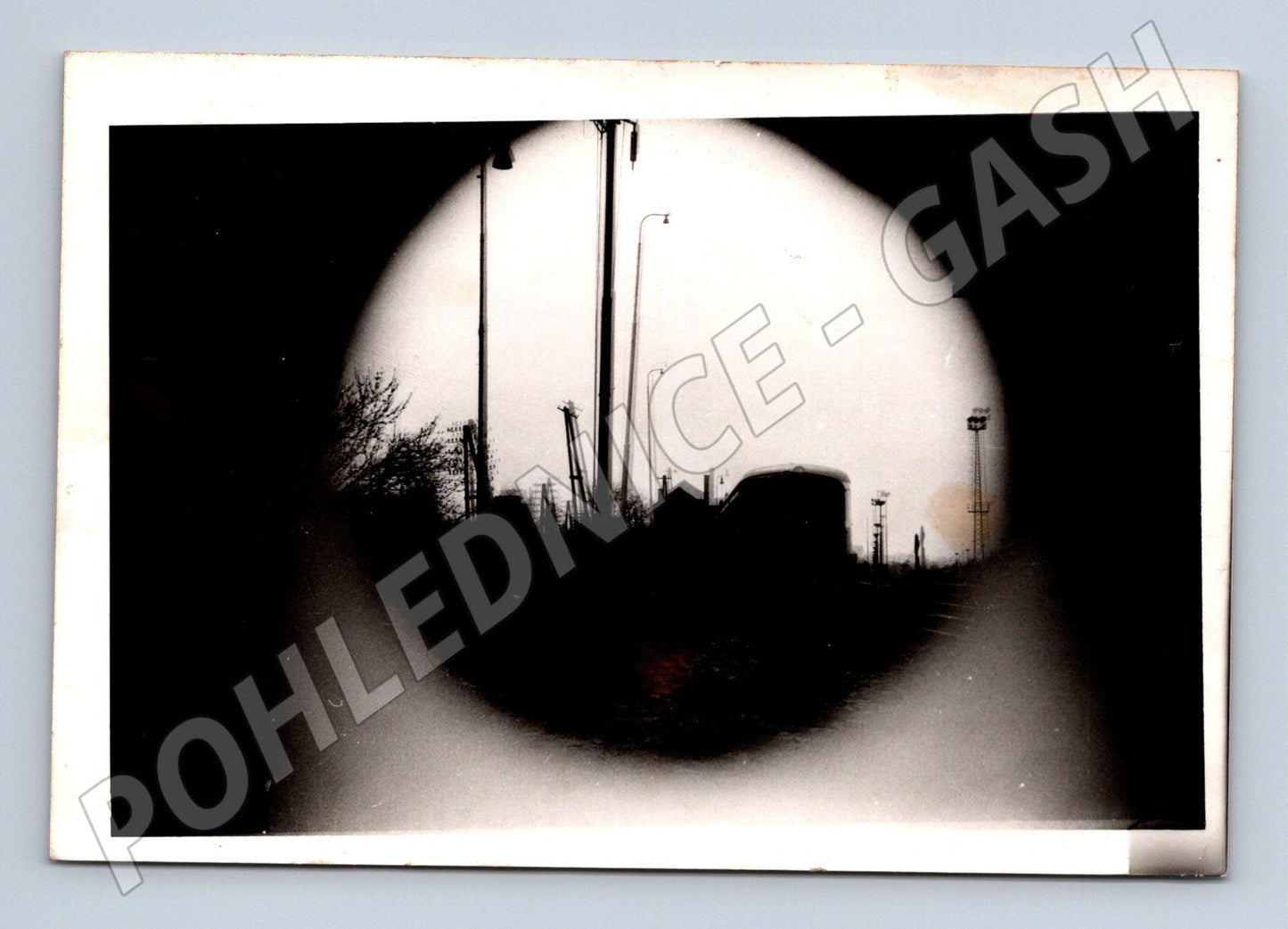 Stará fotografie průmyslový motiv v kruhovém výřezu vlak(BM25487)