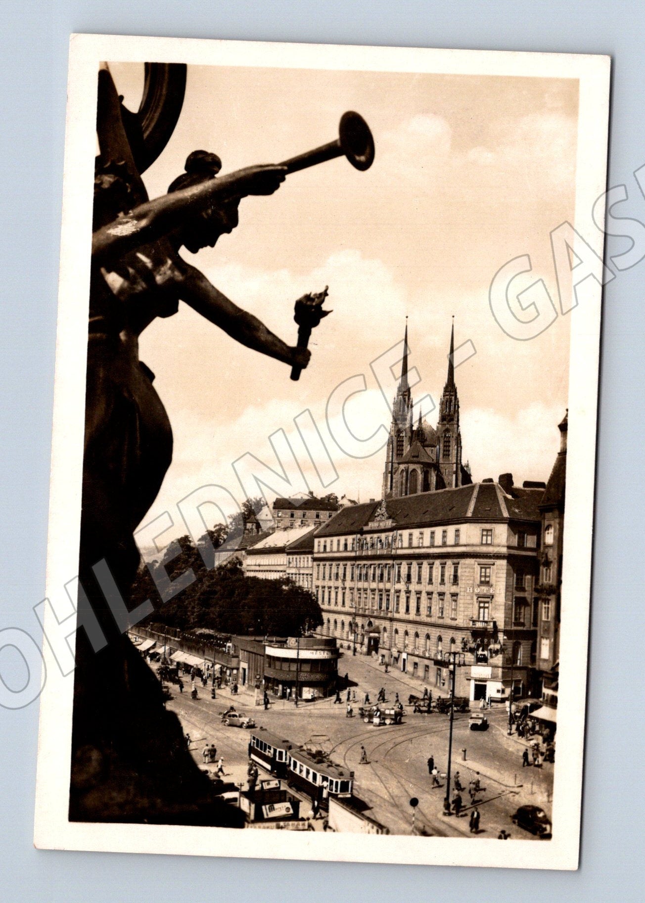 Pohlednice Brno pohled na nádraží 1949 (BM25651)