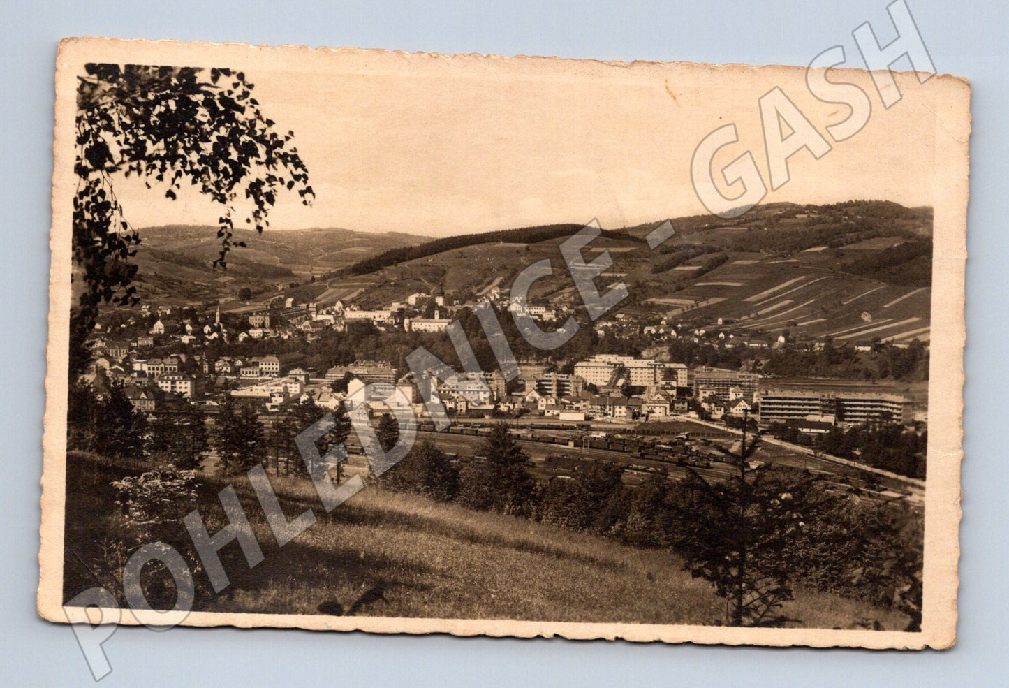 Pohlednice Vsetín panorama města a krajina kolem 1940 (BM25690)