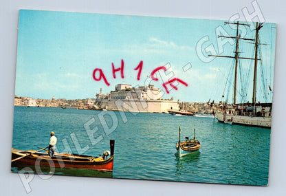 Pohlednice Malta Grand Harbour lodě a pevnost (BM25993)