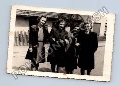 Stará fotografie čtyři usměvavé ženy (BM26269)