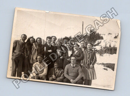 Stará fotografie skupina lidí v zimní krajině (BM26320)