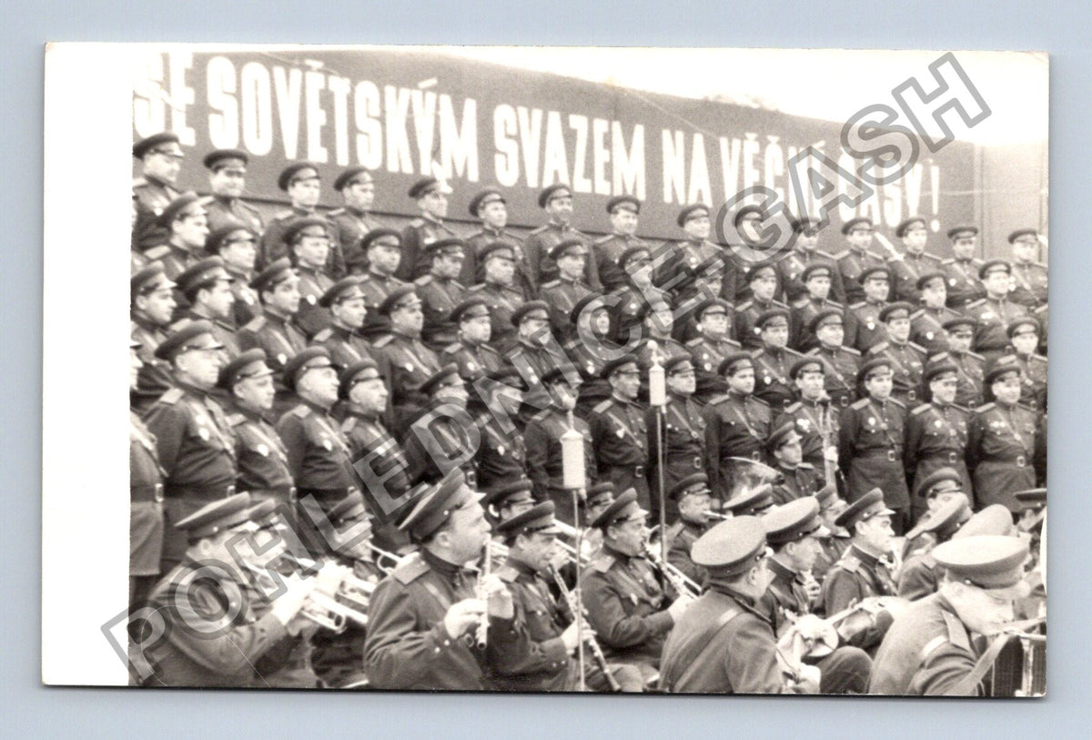 Stará fotografie vojenská kapela s transparentem (BM26508)