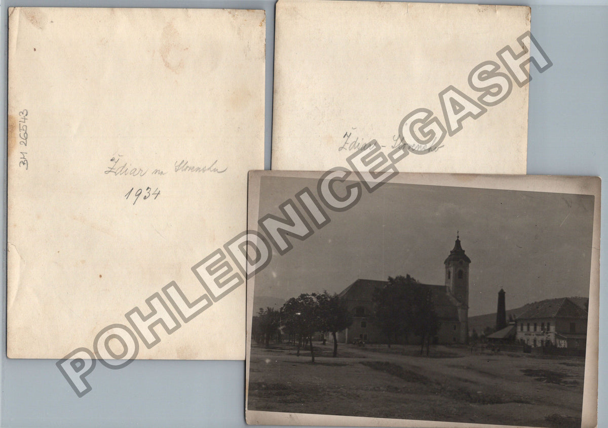 Staré fotografie Ždírec na Moravě kroje kostel 1934 (BM26543)