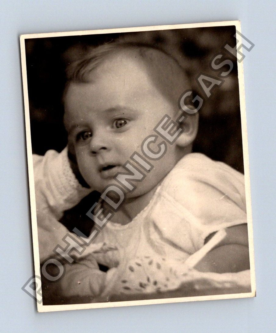 Stará fotografie dětský portrét miminka (BM26680)