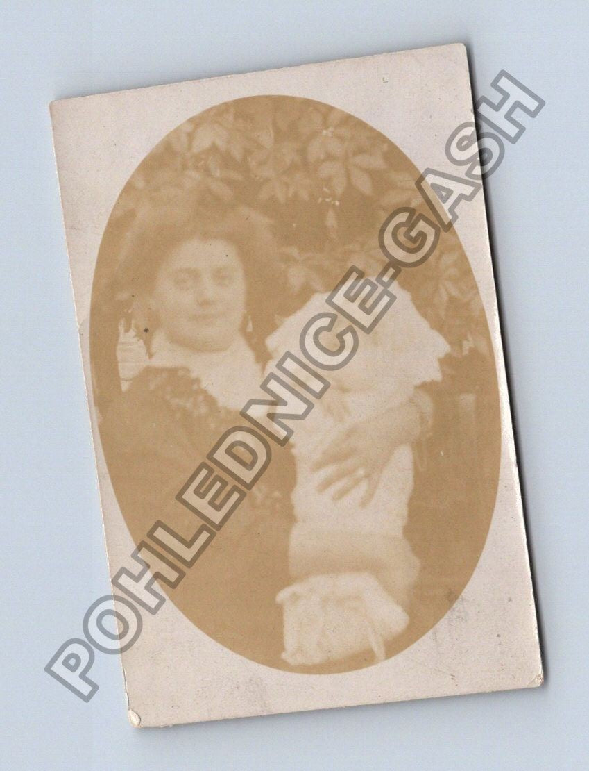 Stará fotografie žena portrét (BM26688)