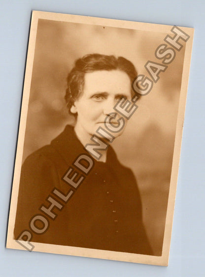 Stará fotografie portrét starší ženy (BM26707)