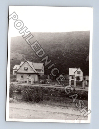 Stará fotografie krajina se dvěma domy (BM26855)