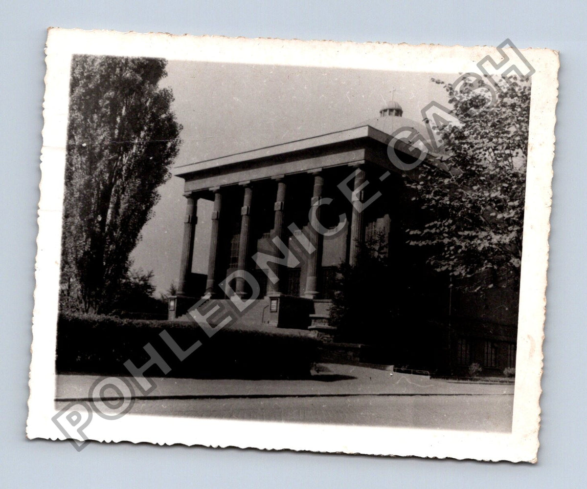 Stará fotografie Olomouc budova se sloupy (BM26899)
