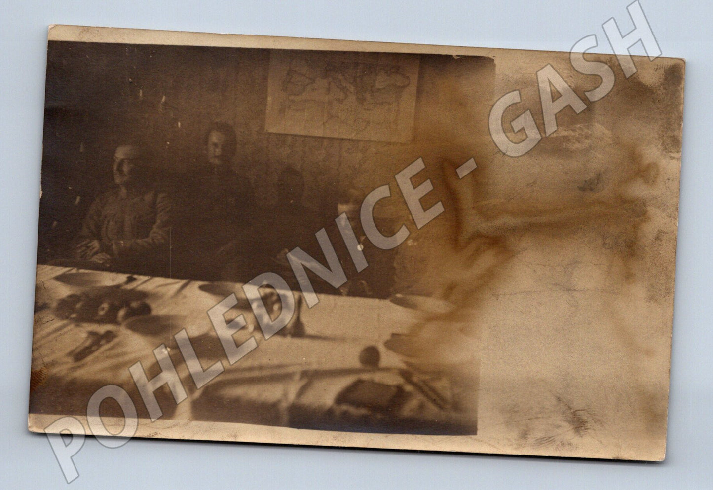 Interior of a festive table, old view (M10183)