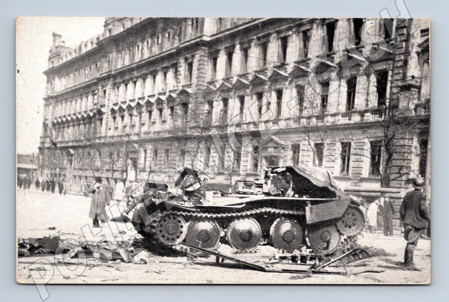 Prague 1945 destroyed German tank near the train station (M10189)