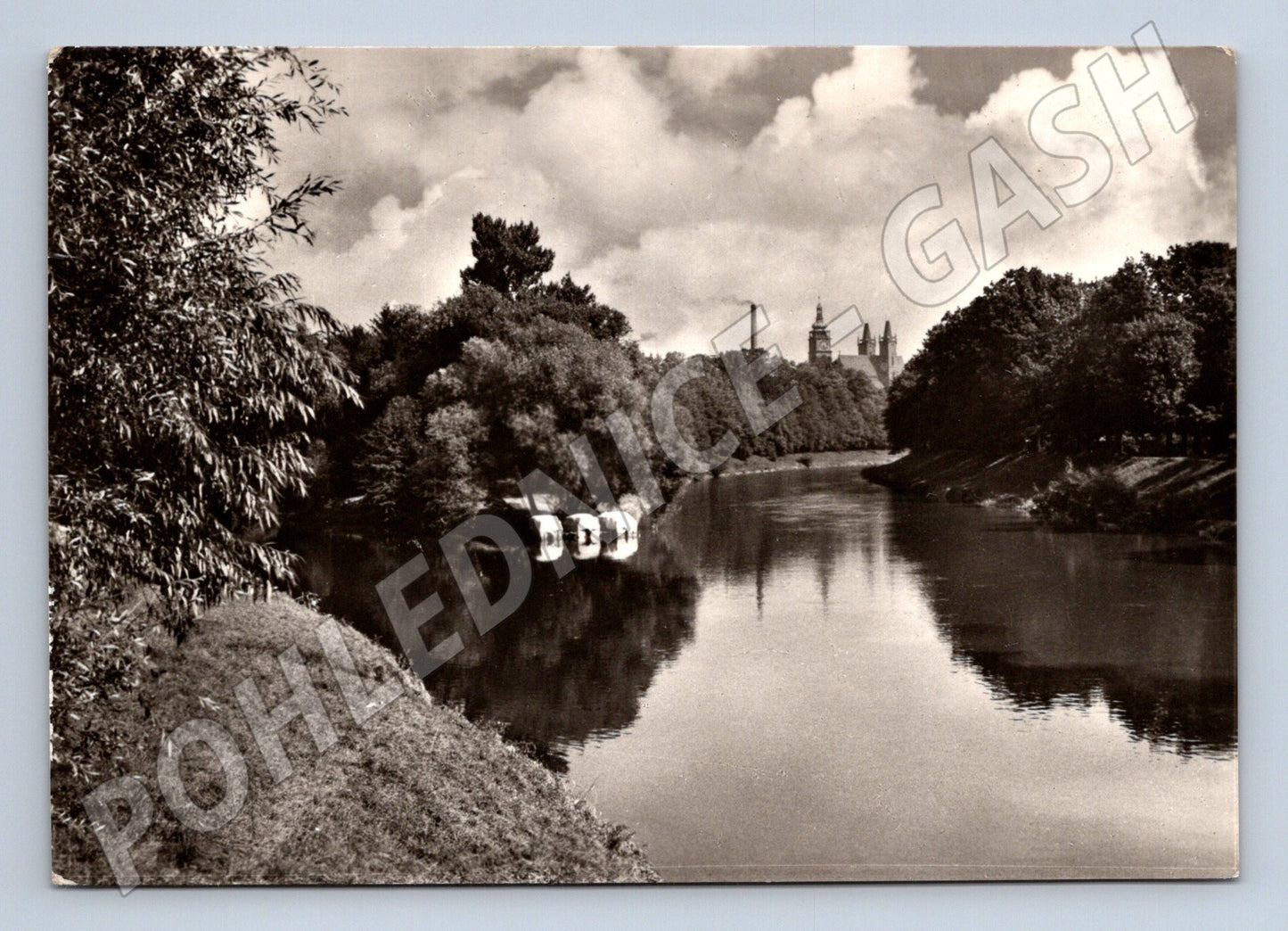 Pohlednice Hradec Králové, soutok Labe a Orlice (M10697)
