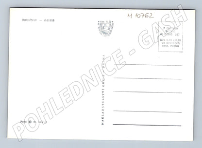 Pohlednice Rousínov sídliště – černobílá (M10762)