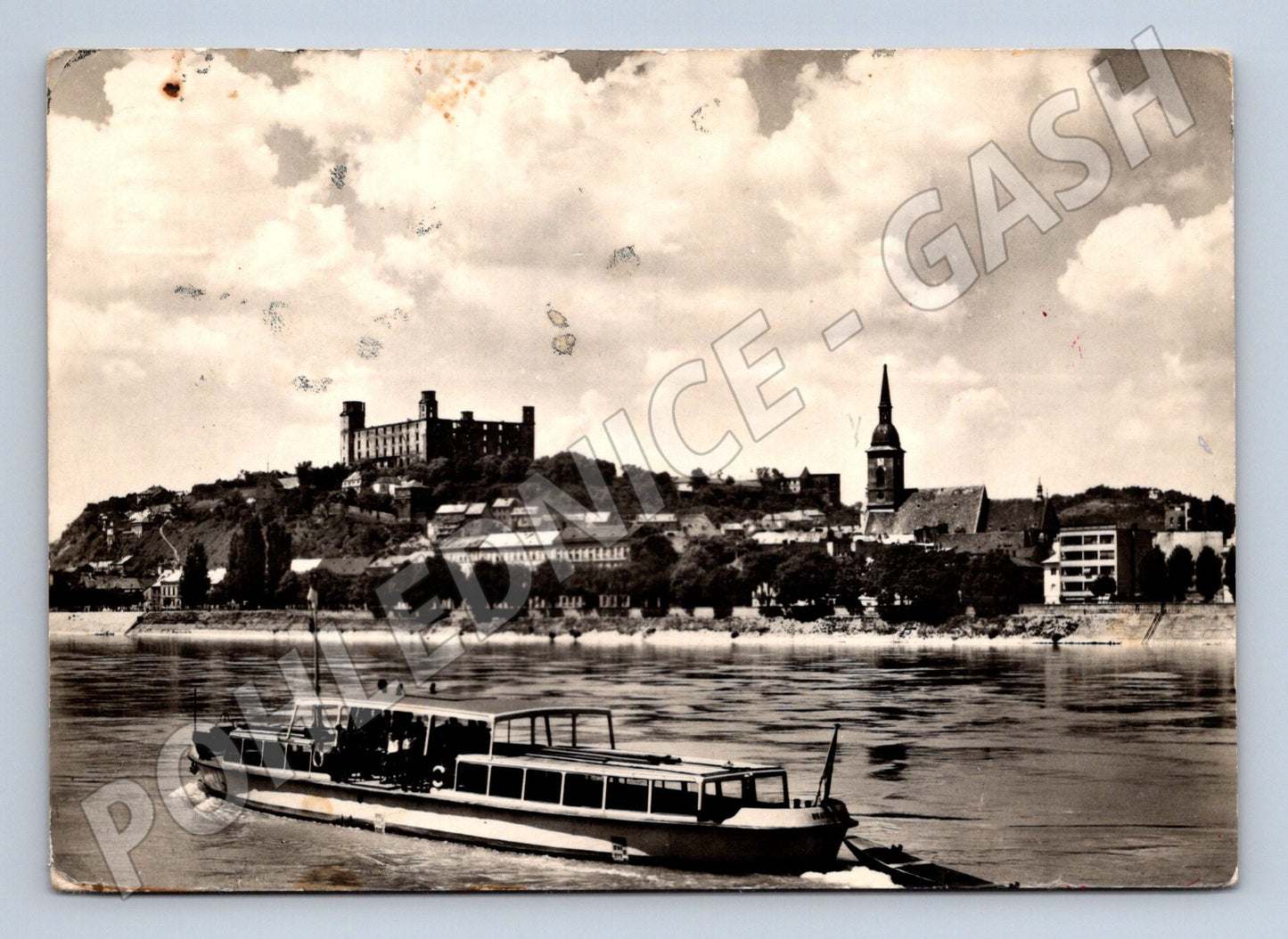 Pohlednice Bratislava Dunaj výletní loď (M11203)