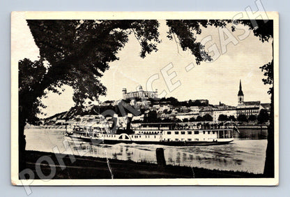 Pohlednice Bratislava - parník na Dunaji, hrad (M11699)