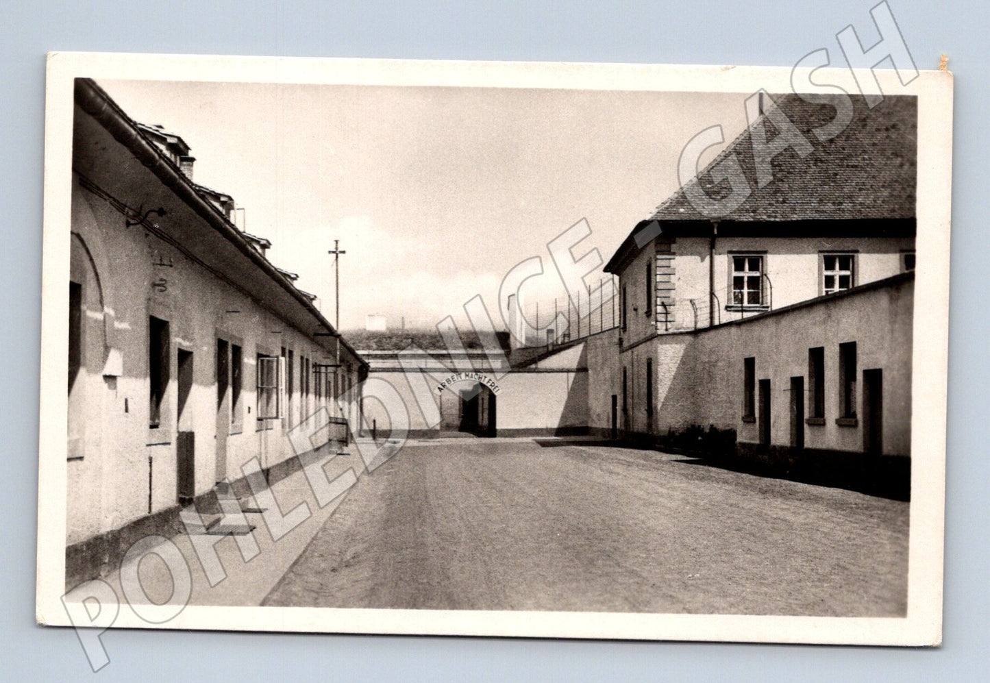 Pohlednice Terezín Malá pevnost památník (M12710)