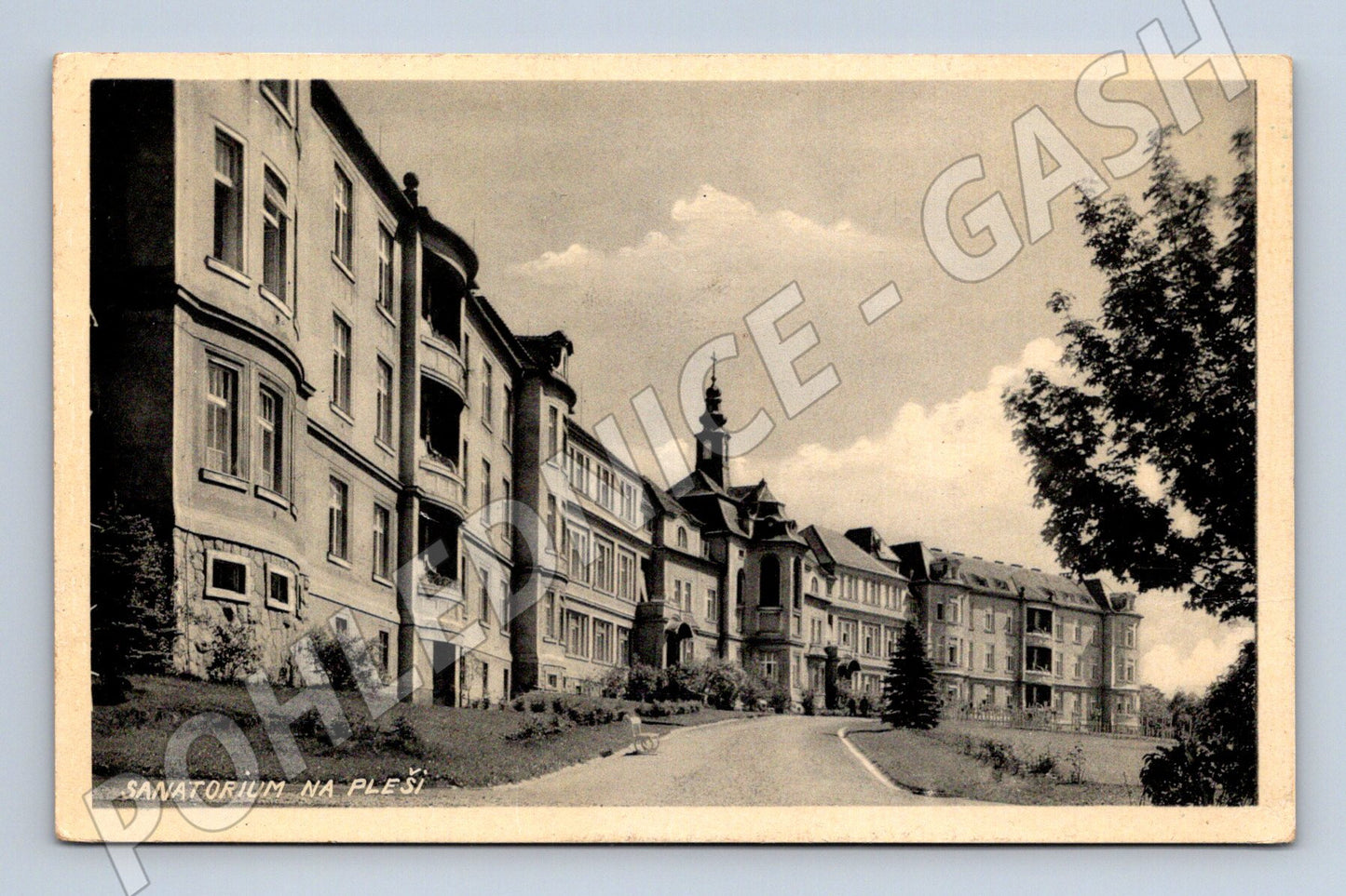 Pohlednice Sanatorium na Pleši Čechy a Morava protektorát  (M12759)