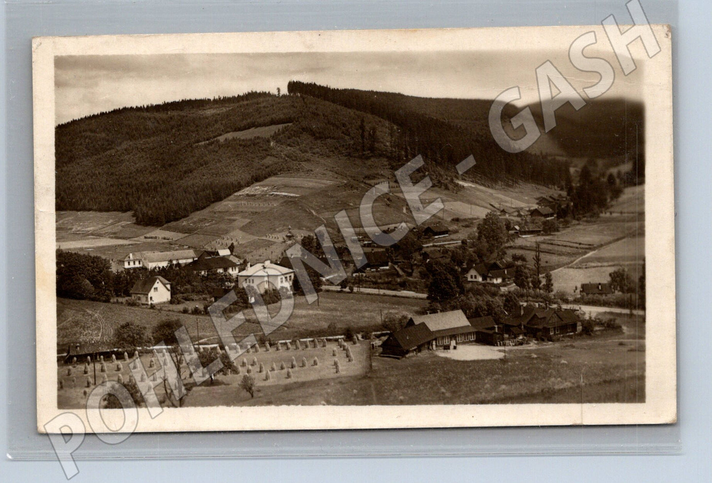 Pohlednice Velké Karlovice Údolí Leskové (M12972)