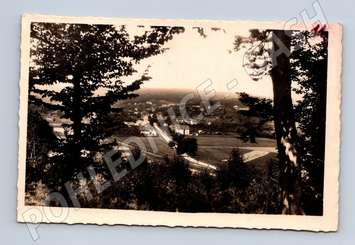 Pohlednice Zastávka u Brna celkový pohled do 1950 (M13219)