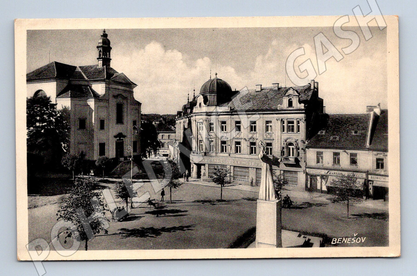 Pohlednice Benešov historická náměstí před 1950 (M13259)