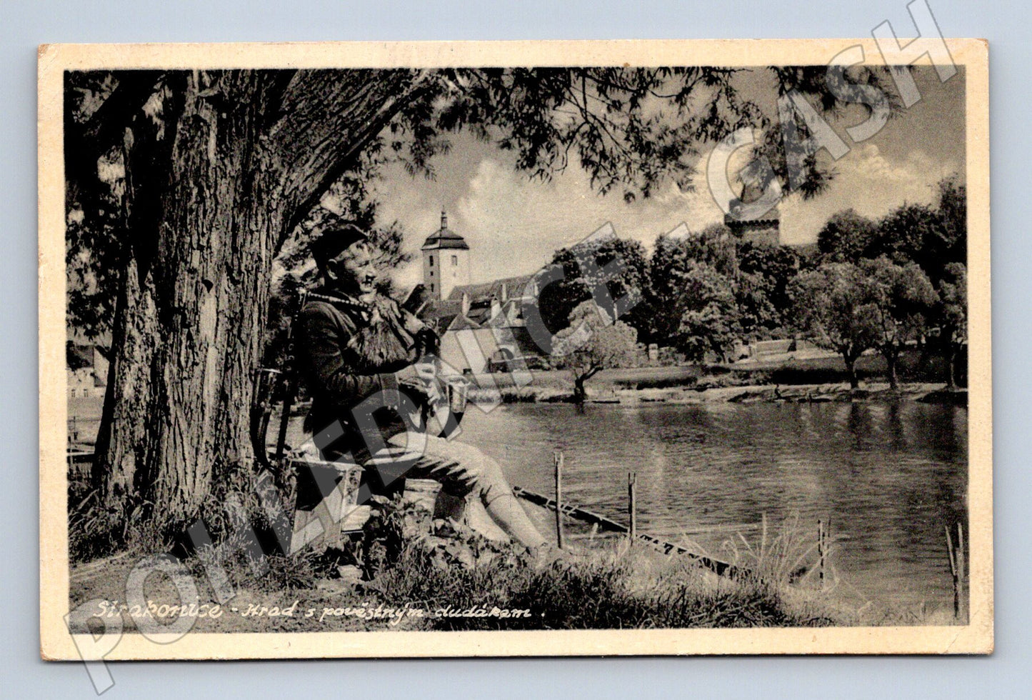 Pohlednice Strakonice hrad a dudák 1947 (M13335)
