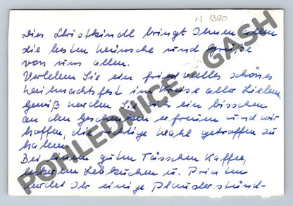Pohlednice dívka s kyticí květinový rámeček německý text (M1360)